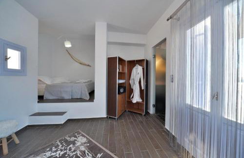 AMO Folegandros - Foto 41