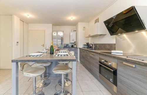 Bel appartement-garage privé-balcon-wifi fibre - Foto 7