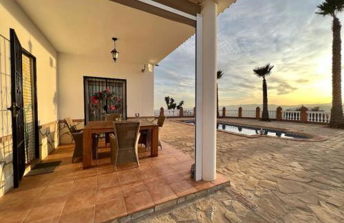 CasaBlanca Villa Rural con piscina y barbacoa - Foto 6