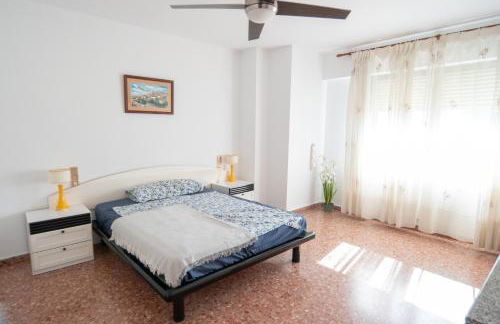 An apartment in Xeraco with 3 bedrooms, located near beach and Gandia - Foto 28