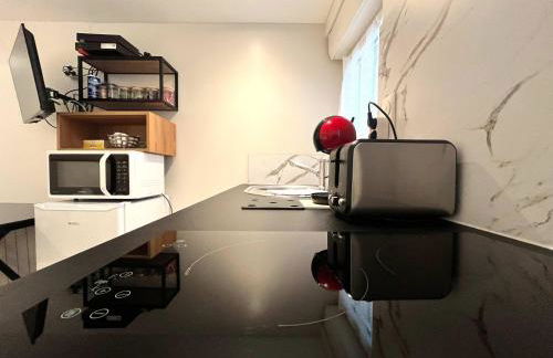 In The Heart Of The City - Cosy Studio - Close to RER - Foto 22