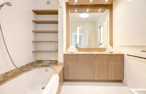 Giant Terrace on a stunning View - Foto 13