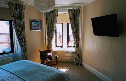 Upper Deck - Photo 13