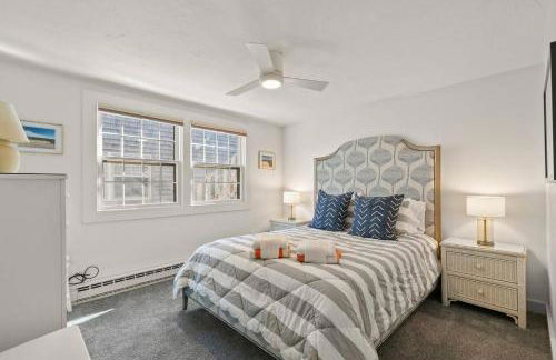 Stunning Bay Views | Beach Access - Deck - Parking - Photo 15