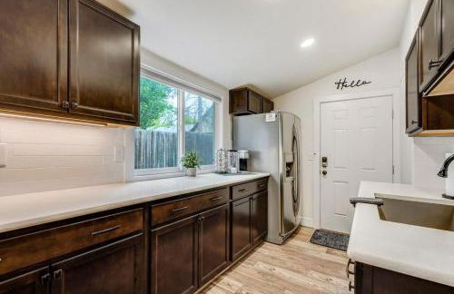 Del Norte Cottage - Downtown King BBQ Fire Pit - Foto 24