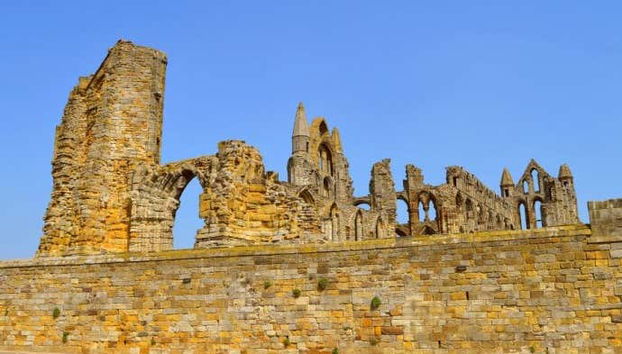 Abadía de Whitby, conocida antaño como Streoneshalh