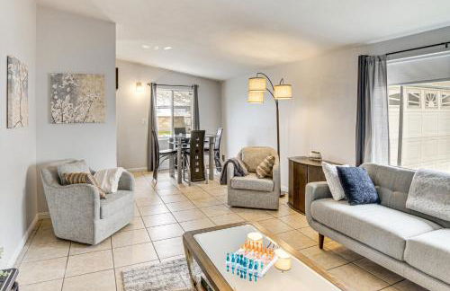 Work, Play and Relax Home with Yard in Lancaster! - Foto 1