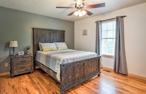 Quiet and Cozy Omaha Cabin about 20 Mi to Branson! - Foto 10