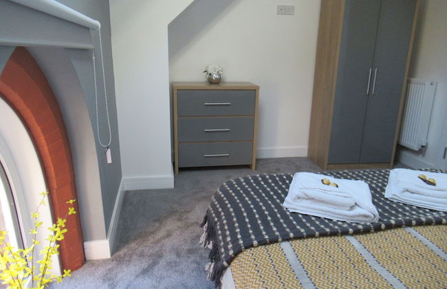 Emmanuel Church Apartments - Photo 4