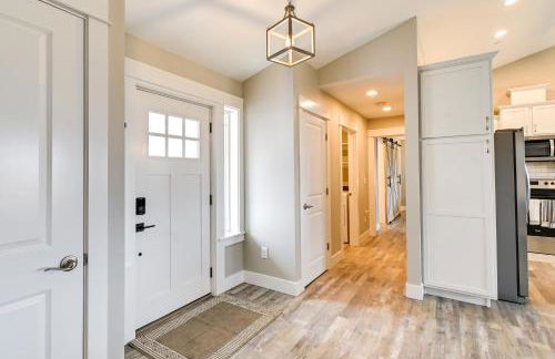 Ocean Shores Home with Game Room - Walk to Beaches! - Foto 4