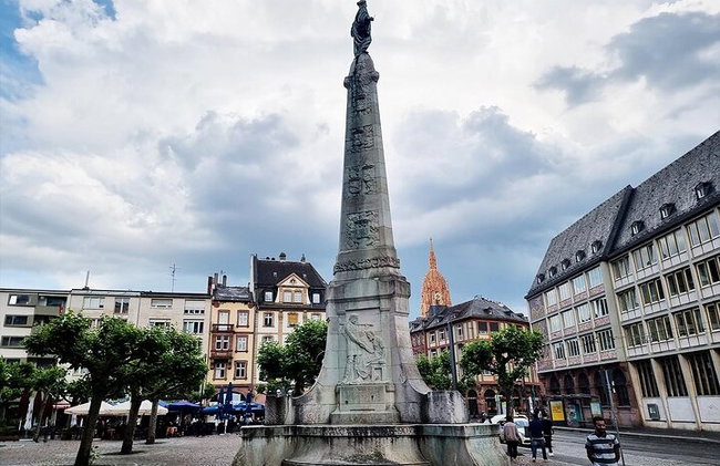 Rally privado de audiolibros en la ciudad alrededor del Frankfurter Römer - Foto 3