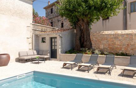 Rustic villa Dvori with outdoor pool in Porec - Foto 11