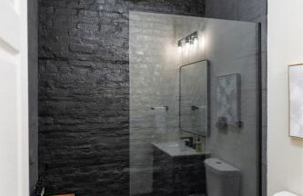 Modern Loft-Style Retreat Near Blenko Glass in Milton, WV - Foto 4