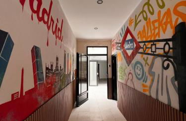 R10 Trabajo Descanso Premium Junto a Metro Madrid - Photo 10