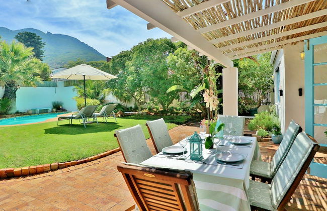 Hout Bay Beach Cottage - Photo 27