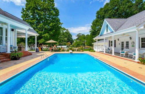 Heart of Historic Chickamauga! Chic Studio with Pool - Foto 18