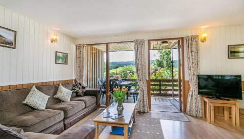 Laburnum Lodge sleeps 6 wheelchair access - Foto 2