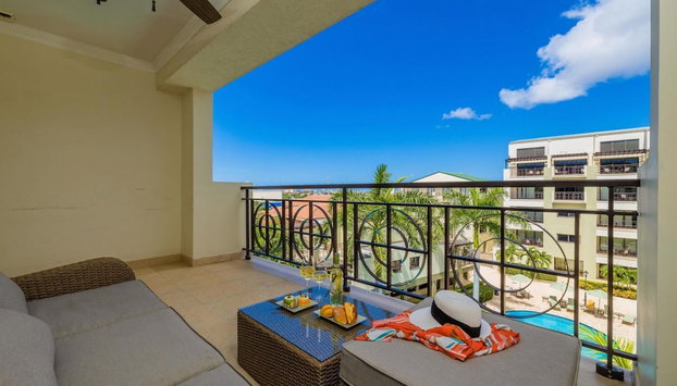 One Bedroom w Amazing Views GYM Resort Amenities - Foto 2, Habitación