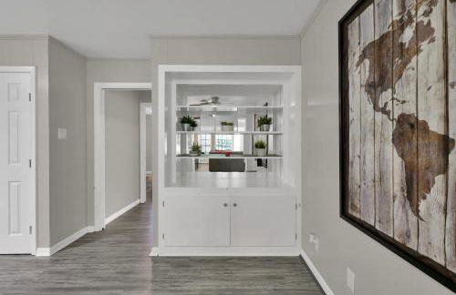 Piney Woods I Ping Pong I By SHSU I TV I Sleeps 11 - Foto 22