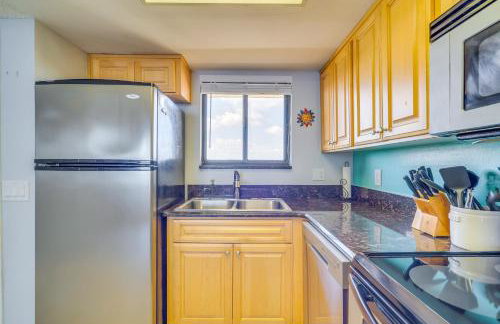 Pool and Beach Access Waterfront Hudson Condo! - Foto 11