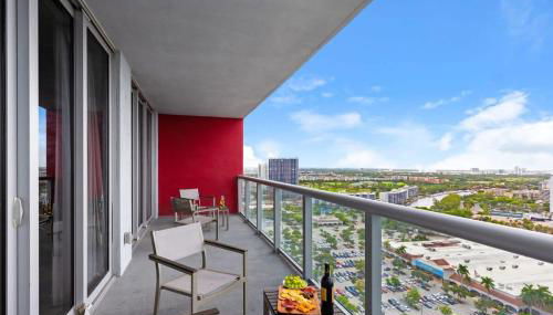 Infinite View and Balcony with Pool, Gym, Near Beach - Foto 1