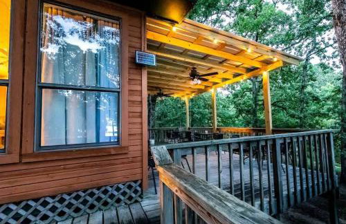 Lakefront 3BR with Bunkhouse and Kayaks, Rowboat Included - Foto 20