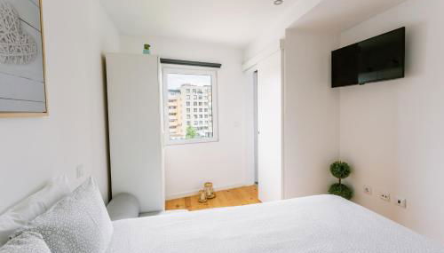 Bonjardim City Flats - Top Floor - Photo 5