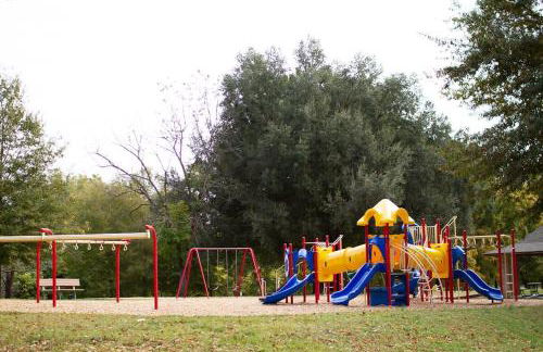 Pet Friendly Family Home Steps to Raleigh Greenway - Foto 11