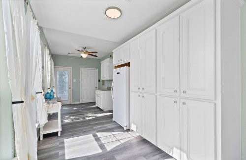 Stunning bayfront home with spacious deck and incredible Galveston Bay views - Foto 23