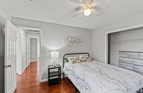Spacious Corporate Condo - 2bd/2ba - Foto 9
