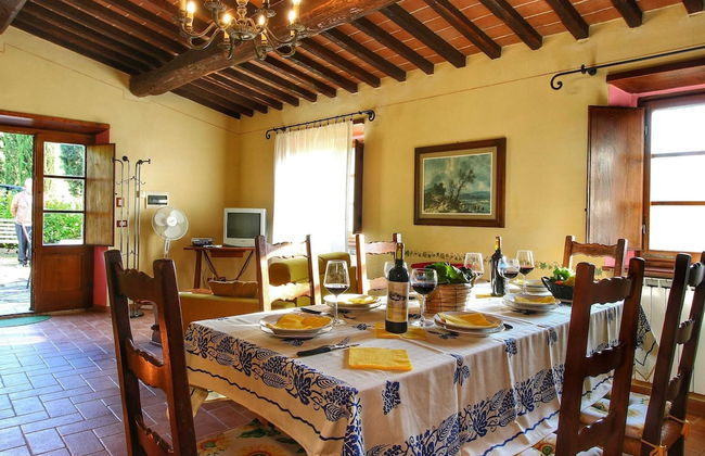 Chianti Hillside Farmhouse - Foto 27