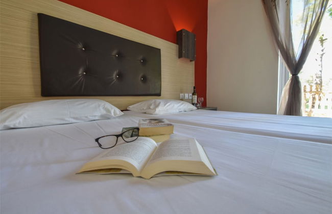 Splash Pool Bar - Foto 14