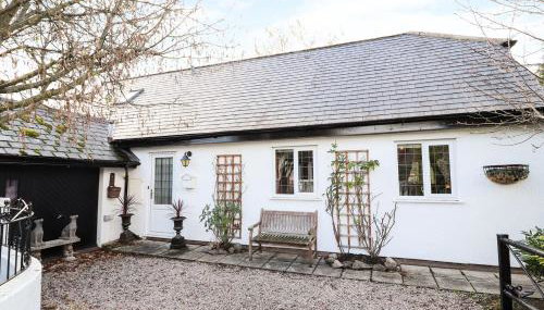 The West Wing - Photo 2