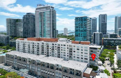 Miami Vice - Central Midtown Pool and Parking - Foto 35