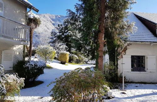 Villa spacieuse avec piscine à Aspin-en-Lavedan, vue montagne. - Foto 7