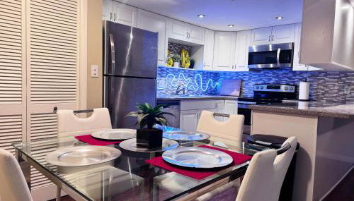 Modern Daytona Condo With Pool - Foto 5, stove, minibar