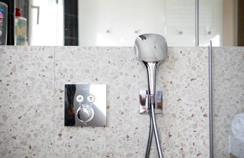 Le Majestic - Spacieux - Moderne - Proche centre - Terrasse - Foto 19