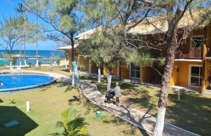 Paraíso PÉ NA AREIA no coração do Litoral Norte - FRENTE MAR - Loft projetado para que você tenha a melhor experiência em hospedagem - condomínio mais procurado da Estrada do Côco - Varanda com vista espetacular para o mar - lazer e TRANQUILIDADE - Foto 24
