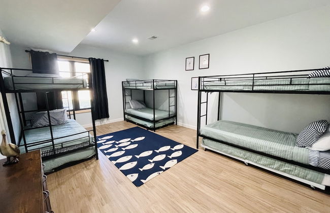 Amazing Lake House With Beach Access 4 Bedroom Home by RedAwning - Foto 7