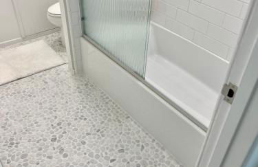 New Listing -Luxury House on the Riviera , Modern Design, and Panoramic Ocean -30 day Minimum - Foto 25