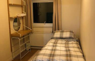 Short Stay Room in Flat share Cardiff - Foto 1