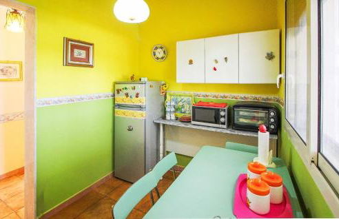 Amazing Home In Floridia - Photo 27