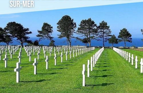 Embruns maison spacieuse rénovée 5 ch 3 sdb 2 WC belle terrasse aménagée barbecue à 250 m de la plage en plein centre d' Arromanches au coeur des plages du débarquement, proximité de Bayeux - Foto 63