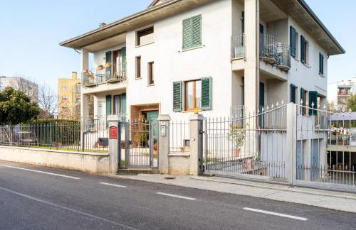 GuestHost - Casa del Giardino Apt with Shared Patio - Photo 35