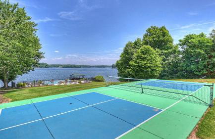 Azalea Retreat - The Cottage by Avantstay Pool - Foto 18