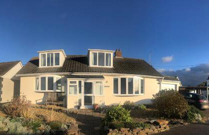 Baywatch Mawgan Porth Spacious Home sleeps 9, Games room, Parking & Garden - Foto 10