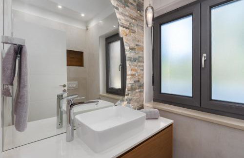 Villa Harmony for 8 people in Central Istria with 50 m2 private pool and sea view - Foto 40