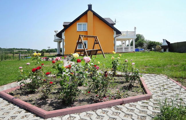 Holiday Home for 10 Person in Nowe Warpno - Photo 19
