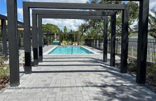 Elegant 3BR Townhouse wResort Pool10 Min Disney - Foto 71
