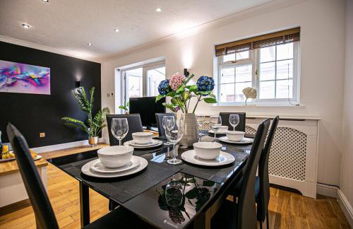 Milton Keynes for Families and Contractors with Private Parking - Foto 12